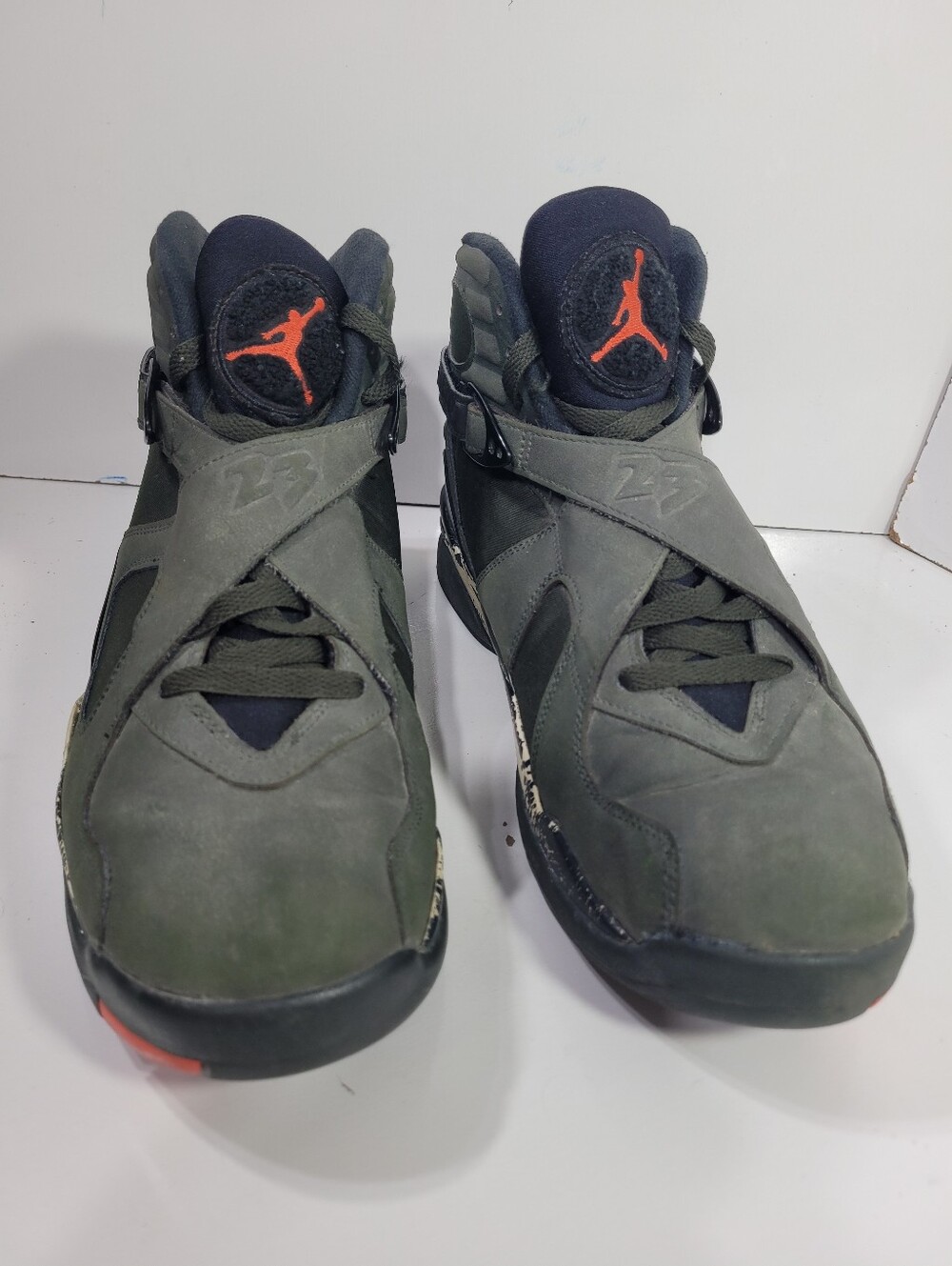 Nike Air Jordan 8 Retro Take Flight Sequoia Men Size 12 305381-305 FLAW AS IS